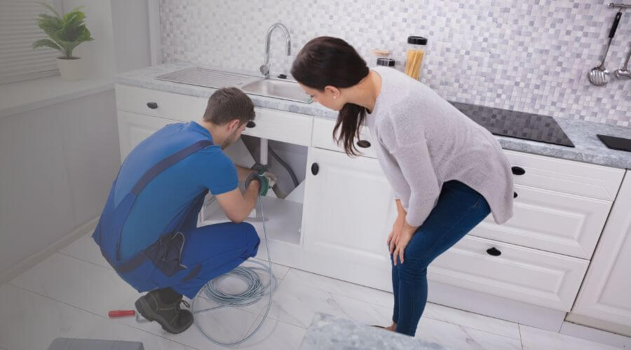 Expert burst pipe repair services in Smithwick, SD